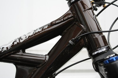 Head tube and gusset detail